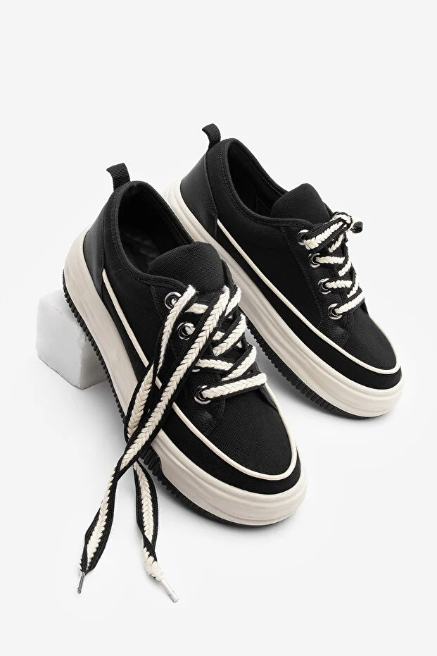Kadın Yüksek Taban Sneaker Keten Kumaş Bağcıklı Spor Ayakkabı Hesna Siyah